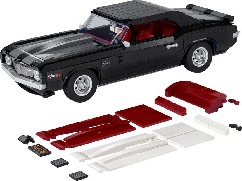 LEGO Chevrolet Camaro Z/28 1969 set 10304 - Icons theme