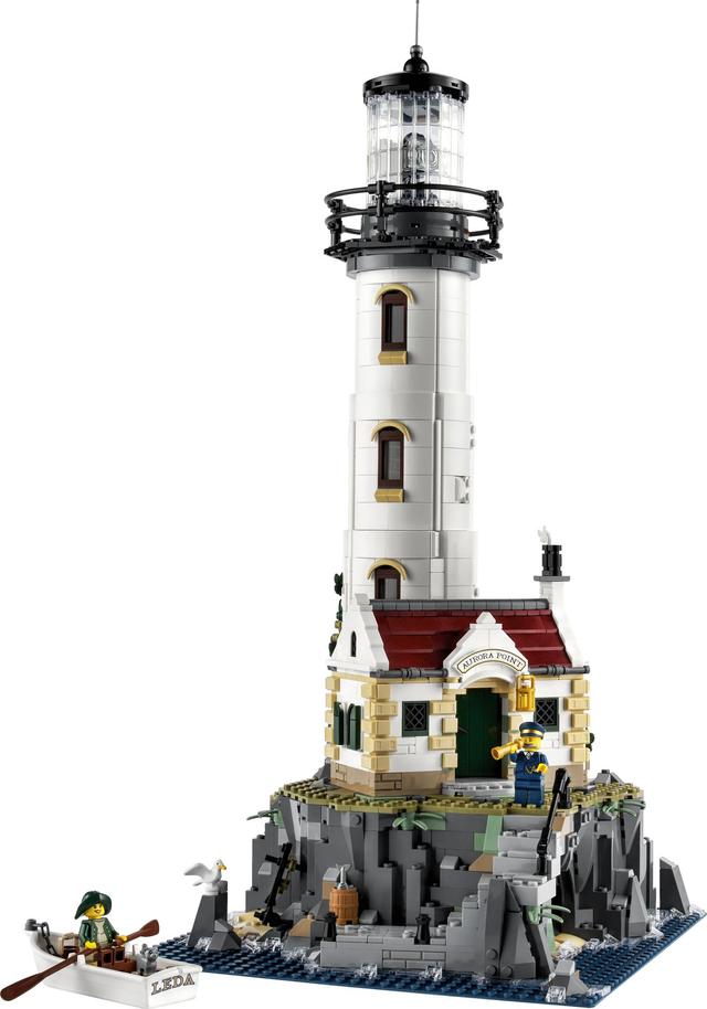 LEGO Motorized Lighthouse set 21335