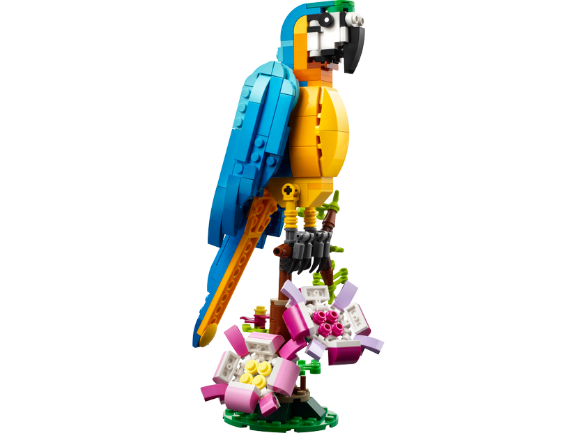 LEGO Exotic Parrot set 31136 - Creator theme