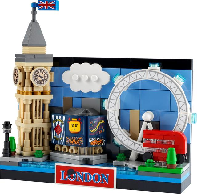 LEGO London Postcard set 40569