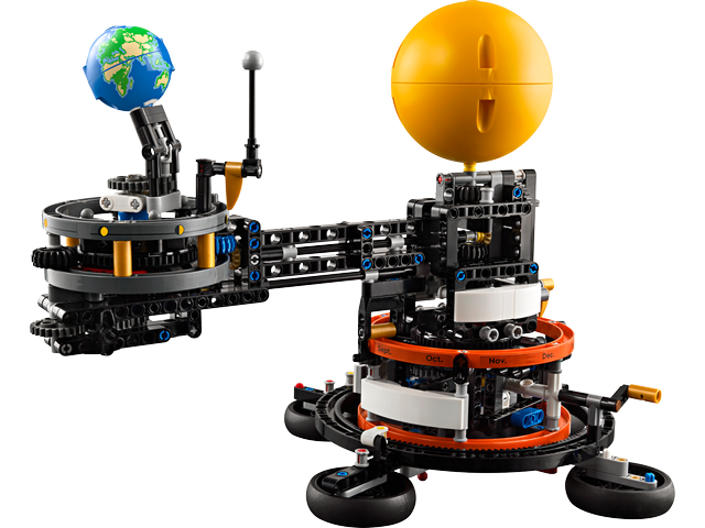 LEGO Planet Earth and Moon in Orbit set 42179