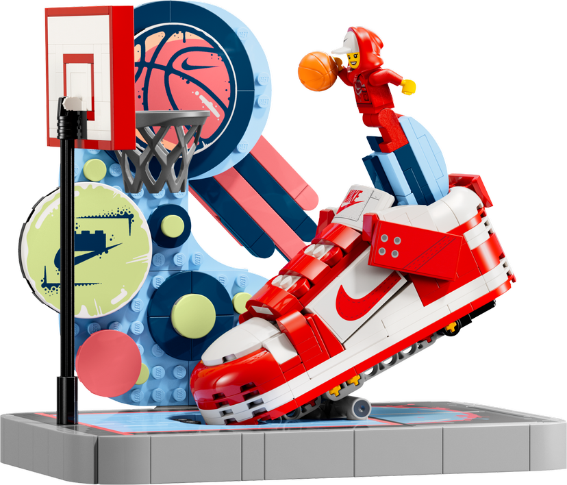 LEGO Nike Dunk Trickshot set 43021 - Nike theme