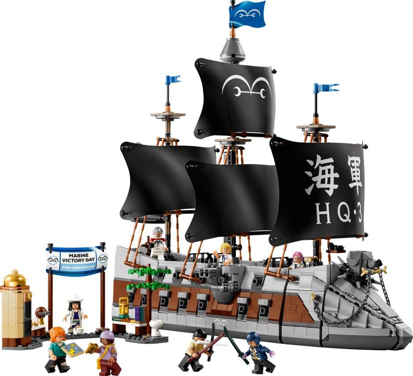 LEGO Garp's Marine Battleship set 75646 - One Piece theme