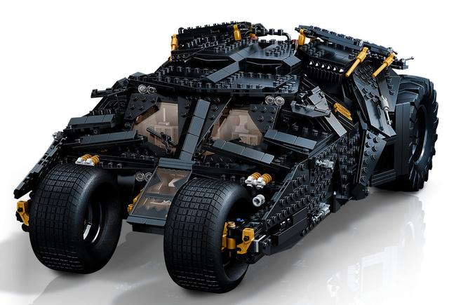 LEGO Batmobile Tumbler set 76240