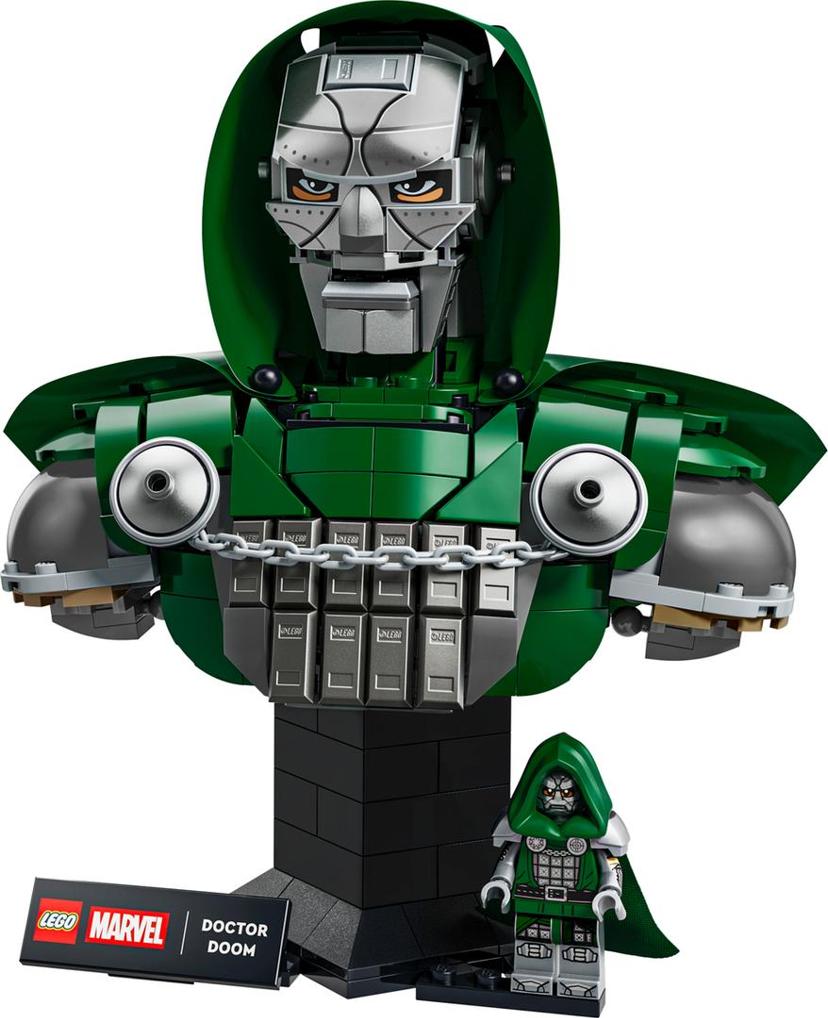 LEGO Doctor Doom Bust set 76345 - Super Heroes Marvel theme