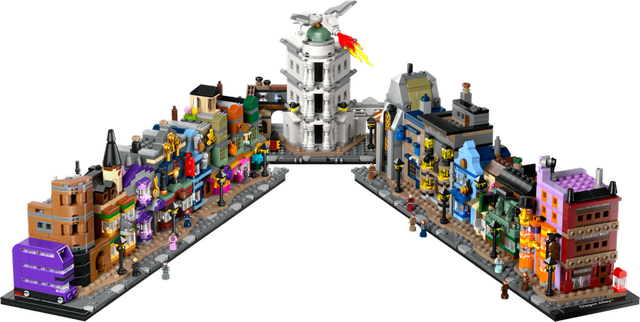 LEGO Diagon Alley Wizarding Shops set 76444