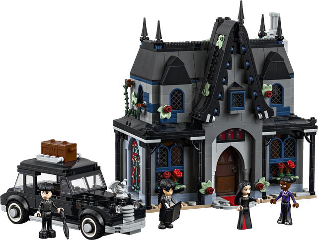 LEGO Morticia's Cottage set 76786