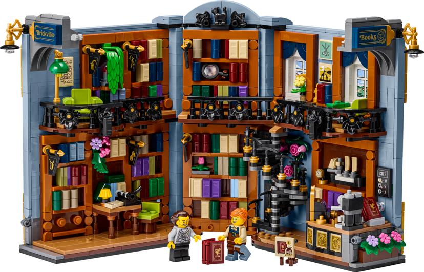 LEGO Bookstore: Book Nook set 11379 - Icons theme