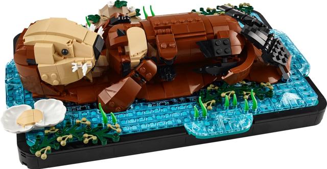 LEGO Floating Sea Otters set 21366