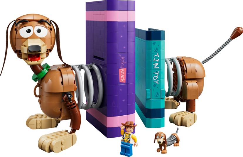 LEGO Toy Story Slinky Dog Bookends set 43301 - Disney theme