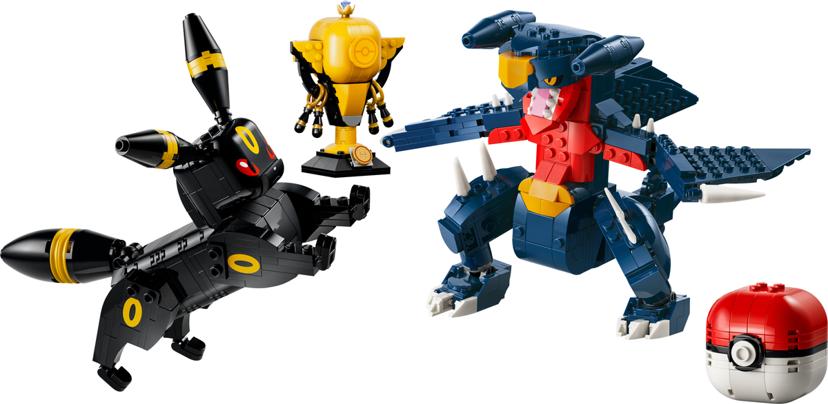LEGO Umbreon vs. Garchomp Championship Battle set 72165 - Pokémon theme