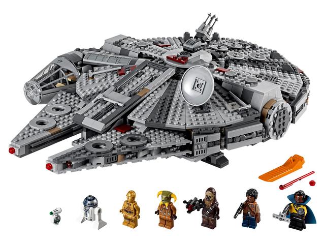LEGO Millennium Falcon set 75257